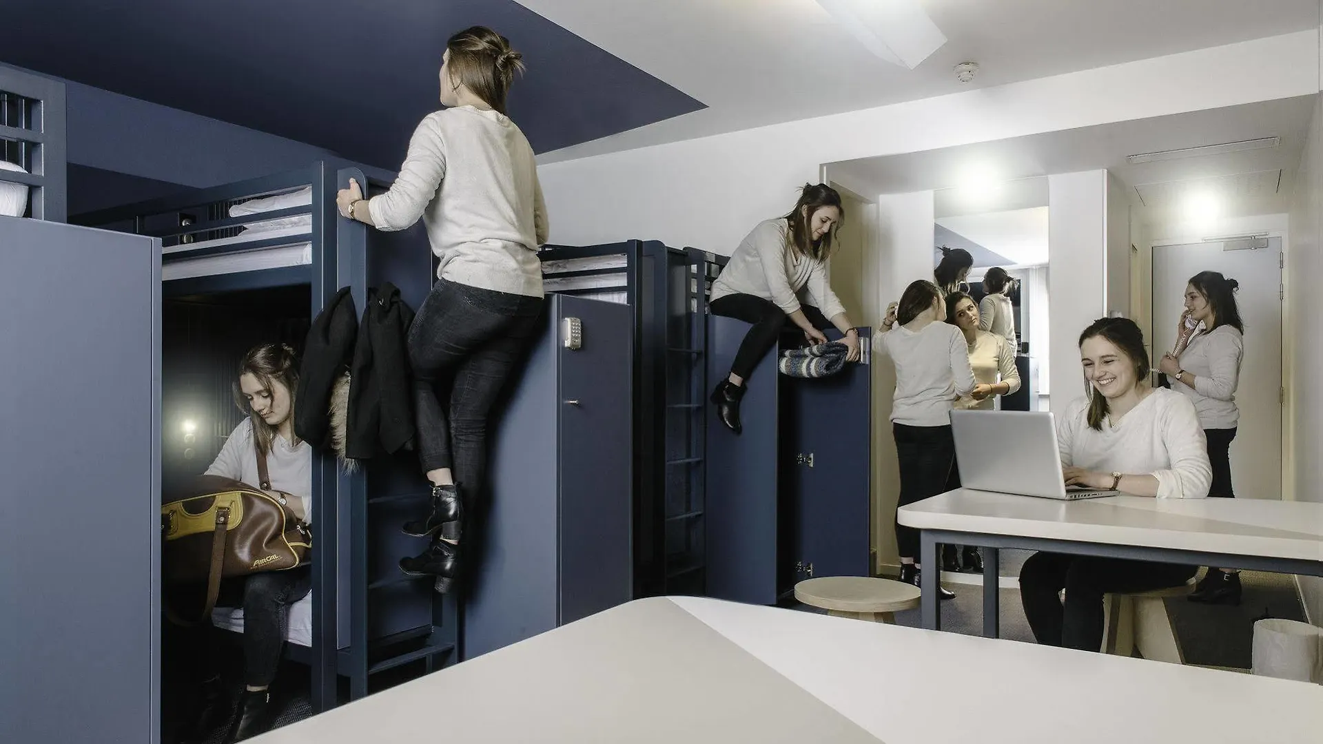 Fiap - Hostel Paříž Hotel